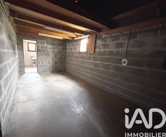 Maison à vendre 5 pièces 110 m² Saintes