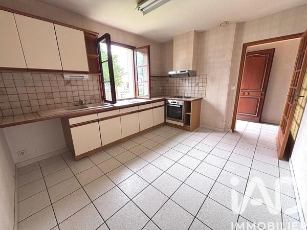 Maison à vendre 5 pièces 110 m² Saintes