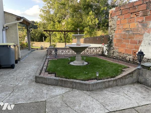 A VENDRE MAISON EN VIAGER - 22740 LEZARDRIEUX