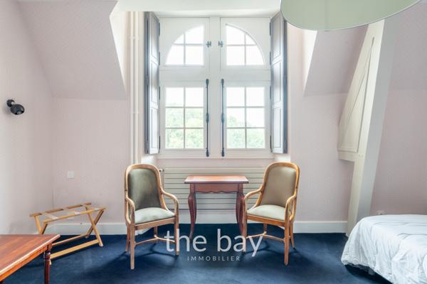 Chissay-en-Touraine (41400) PRÈS D'AMBOISE – CHÂTEAU HISTORIQUE DU VAL DE LOIRE – 24 HECTARES – PISCINE – DÉPENDANCES – 4 600 000 € FAI