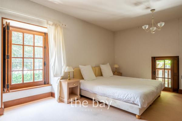 Chissay-en-Touraine (41400) PRÈS D'AMBOISE – CHÂTEAU HISTORIQUE DU VAL DE LOIRE – 24 HECTARES – PISCINE – DÉPENDANCES – 4 600 000 € FAI