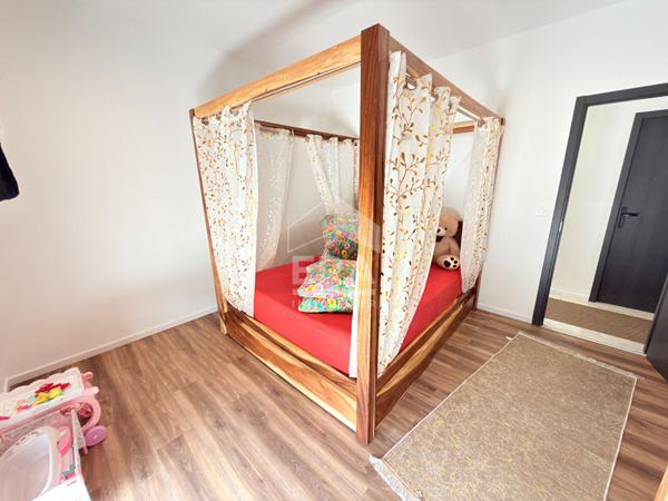 Maison Bonchamp Les Laval 6 pièce(s) 106 m2
