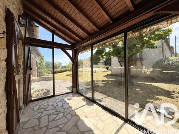 Maison à vendre 10 pièces 241 m² Tauriac