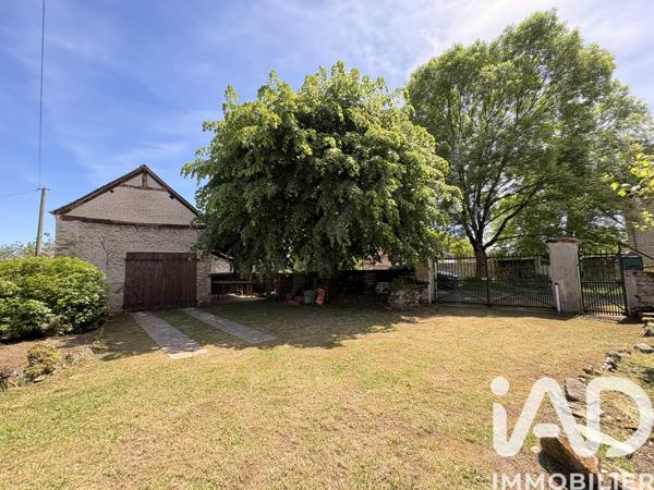 Maison à vendre 10 pièces 241 m² Tauriac