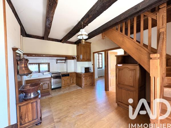 Maison à vendre 10 pièces 241 m² Tauriac