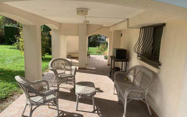 Maison à vendre    5 pièces •  Fontanil-Cornillon