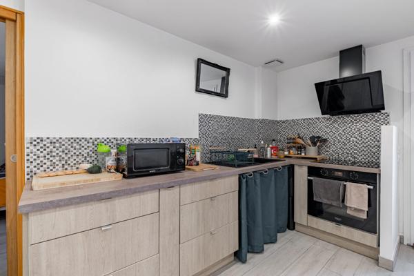 Maison
         5 pièces
        - 139 m² Exclusivité 485 000 € *