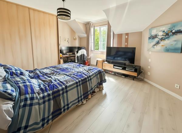 Maison 6 pièces avec piscine Bièvres DPE C