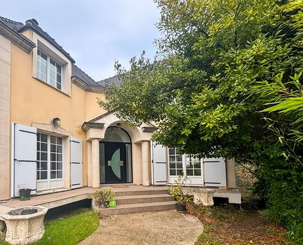 Maison 6 pièces avec piscine Bièvres DPE C