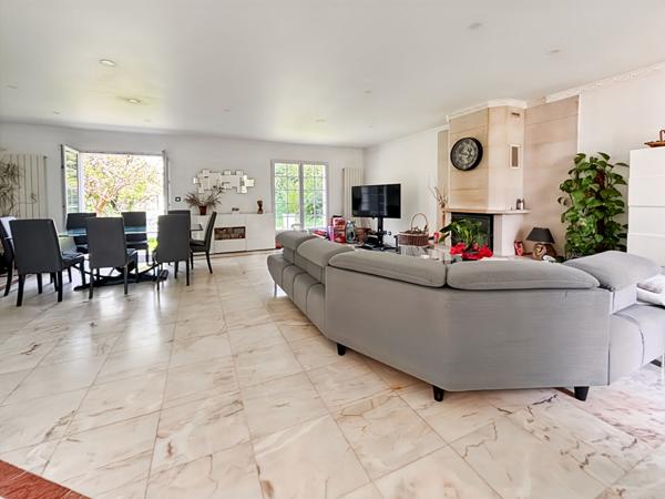 Maison 6 pièces avec piscine Bièvres DPE C