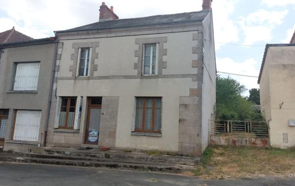 Vente Maison de village à rénover Clugnat   