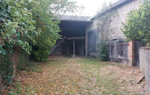 Vente Maison de village à rénover Clugnat   
