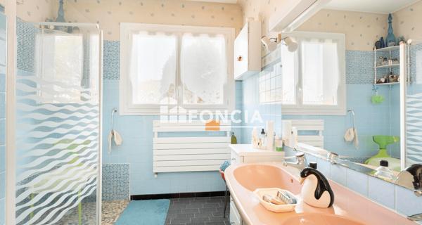 À vendre Maison 8 pièces 191.42 m² - Mont-de-marsan 40000