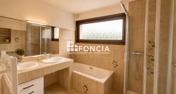 À vendre Maison 6 pièces 167 m² - Publier 74500