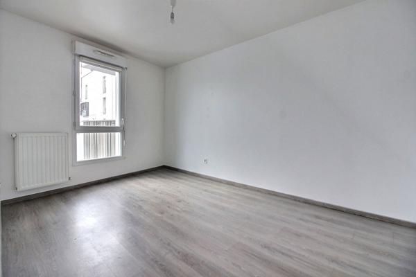 Appartement Saint Ouen Sur Seine 3 pièce(s) 67 m2