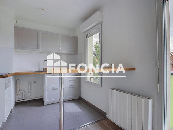Location Appartement 3 pièces 59.9 m² - 25 RUE DU CARIN Wattrelos 59150