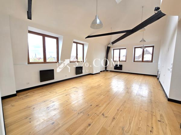 Loft 4 pièce(s) 2 chambre(s) 91 m²