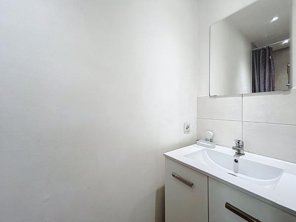 T1 BIS 23 M2 MEUBLE ET LIBRE DE LOCATAIRE Angers