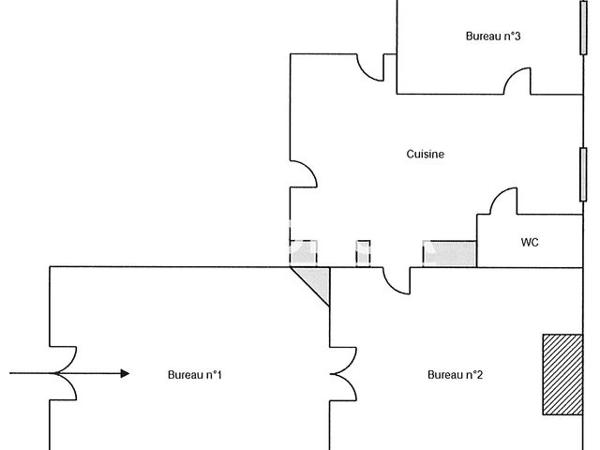 Location Local commercial 2 pièces 60 m² - 7 BOULEVARD GAMBETTA Nimes 30000