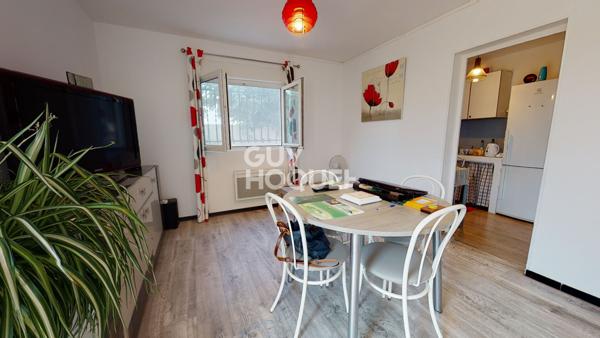 Nîmes immeuble 438m² sur 3900m² de terrain