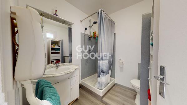 Nîmes immeuble 438m² sur 3900m² de terrain
