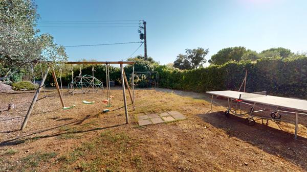 Vic-la-Gardiole (34110) Villa Plain Pied avec grand jardin de 1000m² - Location Courte durée - Septembre à Juin