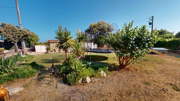 Vic-la-Gardiole (34110) Villa Plain Pied avec grand jardin de 1000m² - Location Courte durée - Septembre à Juin