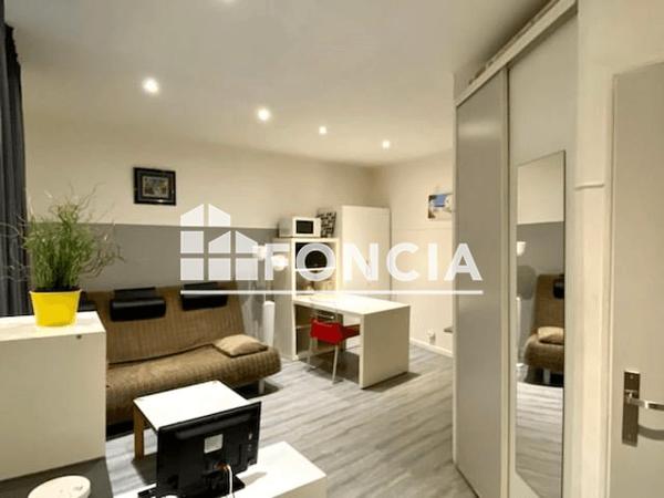 Location Studio 20.22 m² - 25 RUE FELIBRE GAUT Aix En Provence 13100