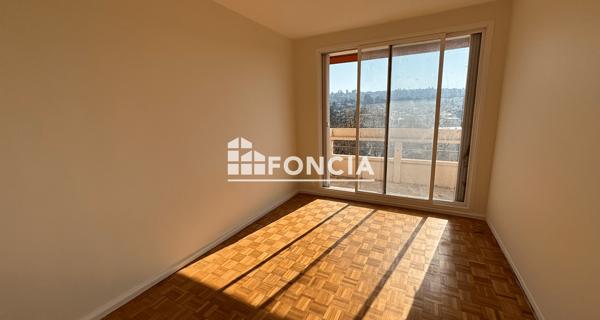 Location Appartement 3 pièces 61.17 m² - Neuville-sur-saône 69250