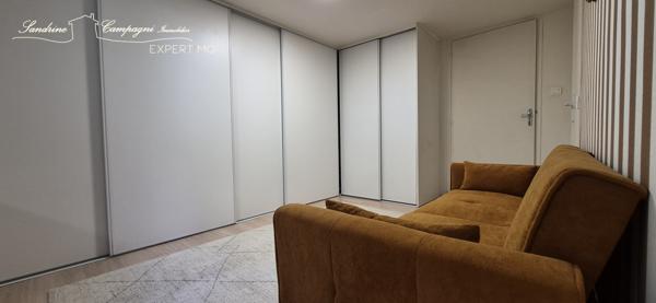 Maison de caractère T5/T7 rénovée vendue meublée