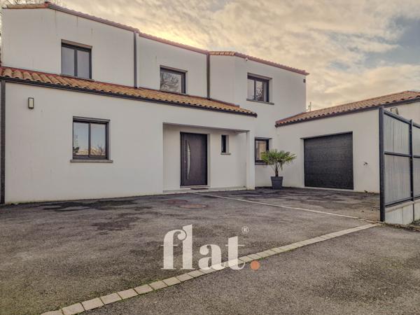 MAISON INDIVIDUELLE / 172 M2 / PONT SAINT MARTIN CHAMP-SIÔME / LIMITE REZE