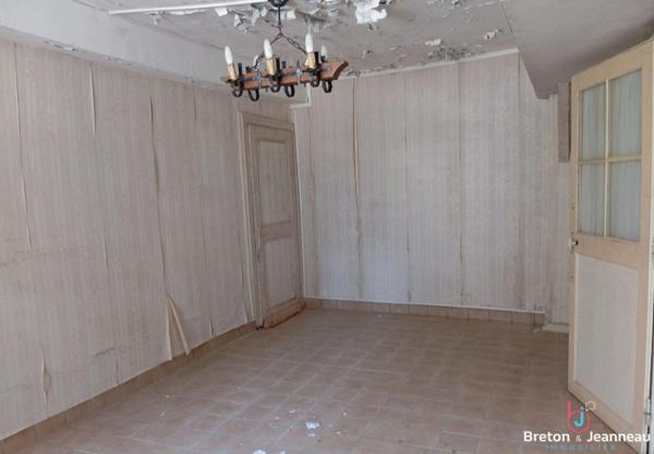 Immeuble à rénover - Proximité MAYENNE