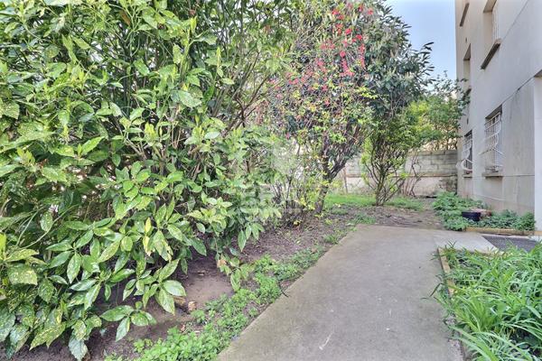 Appartement Aubervilliers 2 pièce(s) 56.43 m2