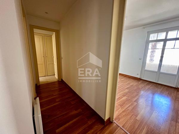 Perpignan Centre : Appartement 4 pièces traversant avec balcon à vendre