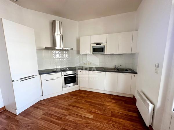 Perpignan Centre : Appartement 4 pièces traversant avec balcon à vendre