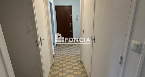 Location Appartement 3 pièces 58.22 m² - Grenoble 38100