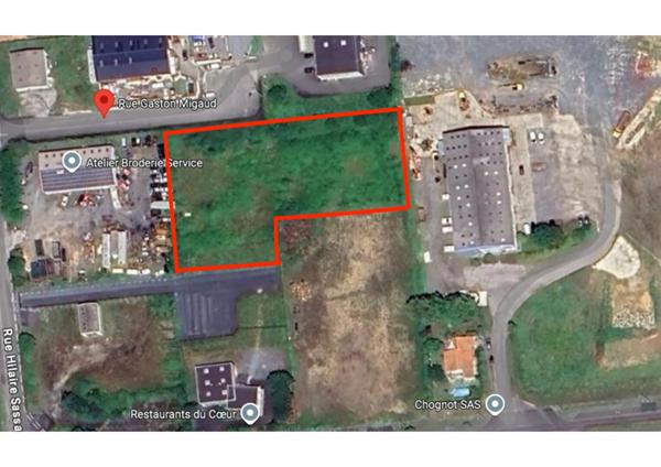 Terrain zone industrielle 17700