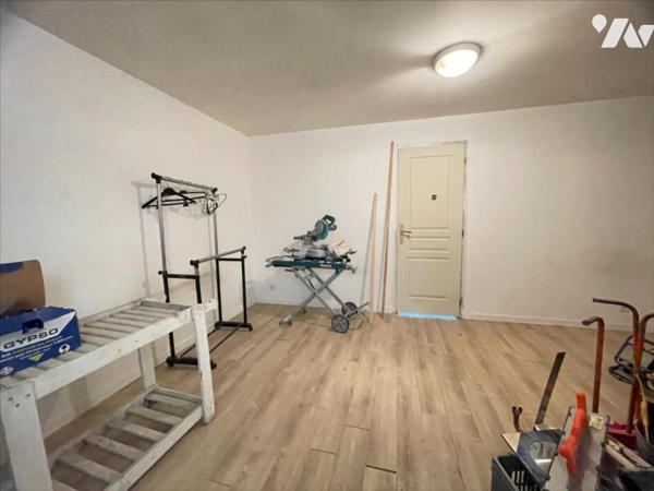 Local professionnel à vendre