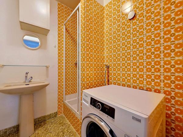 Appartement Haussmanien 4 chambres et balcon