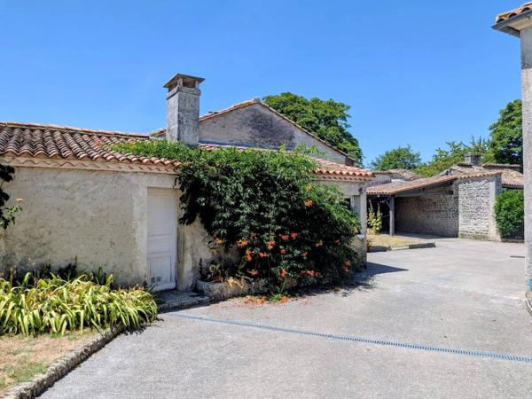 Charmante maison de 3 chambres à Puymoyen