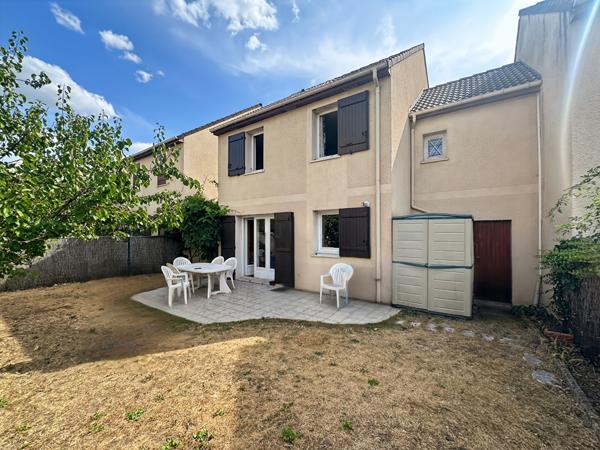 Maison Acheres 6 pièce(s) 100 m2