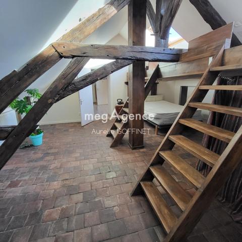 Maison à LAROCHE-SAINT-CYDROINE, 89400 - 5 pièces 134m²