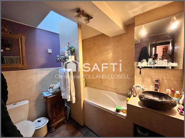 ECHOPPE dans rue CALME/ ORNANO/ TRAM/ 2CHBRE/ 2WC