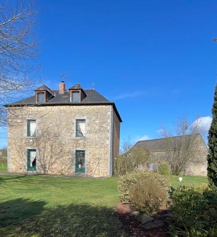 Proche MAYENNE, en campagne