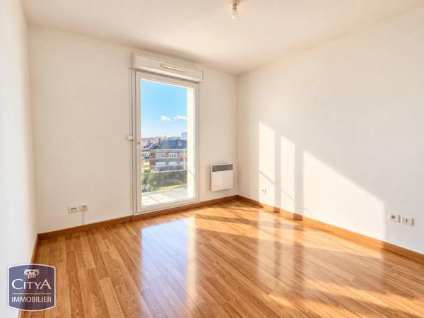 Appartement à vendre 2 pièces 43.2m² Cambrai (59400)