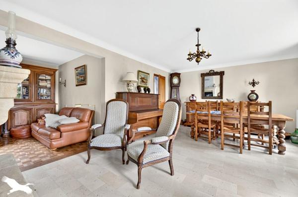 Maison à vendre 220 920 € Chancelade 6 p 128 m² DPE E