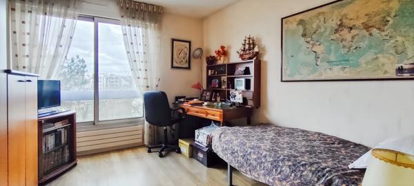 Appartement
         3 pièces
        - 88 m² 498 000 € *
