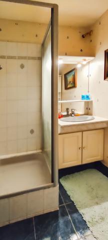 Appartement
         3 pièces
        - 88 m² 498 000 € *
