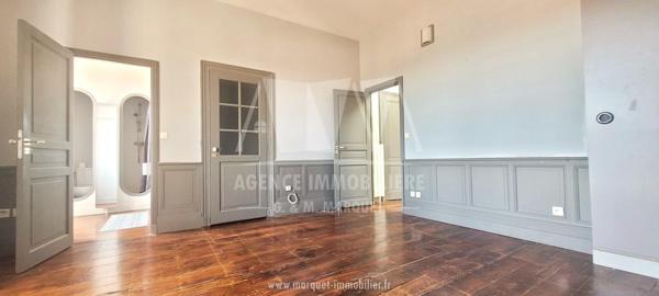 APPARTEMENT EN DUPLEX AVEC TERRASSE - ANGOULEME LE PLATEAU - QUARTIER THEATRE