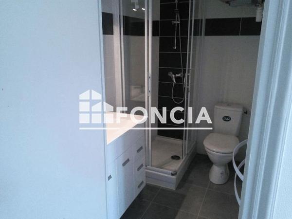 Location Studio 25.67 m² - 77 COURS BERRIAT Grenoble 38000